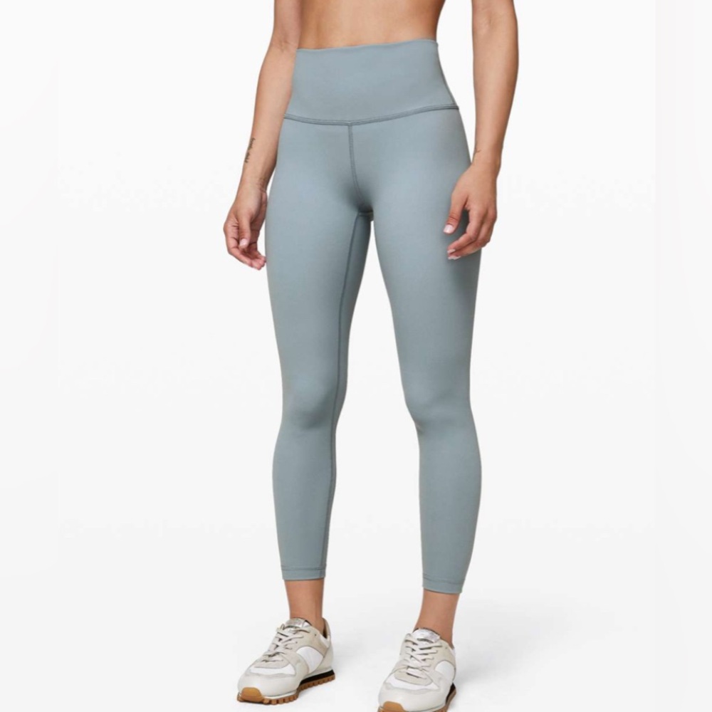 Lululemon Wunder Under High-Rise Tight 25" *Full-On Luxtreme size 6